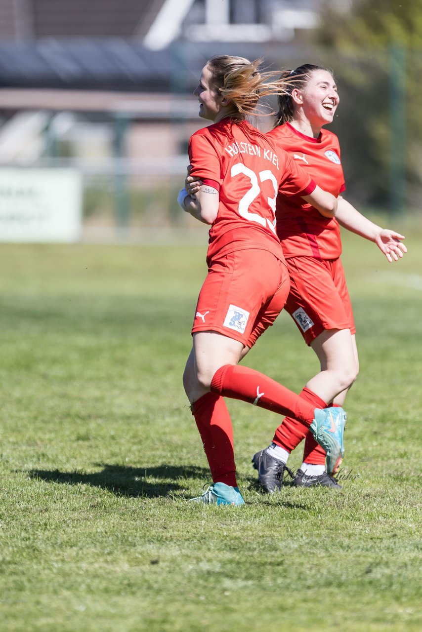 Bild 296 - F TSV Zarpen - Holstein Kiel II : Ergebnis: 2:6